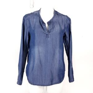 Anthropologie Cloth & Stone Long Sleeve V Neck Pullover Denim Blouse